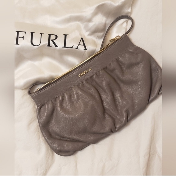 Furla leather clutch - Picture 2 of 10